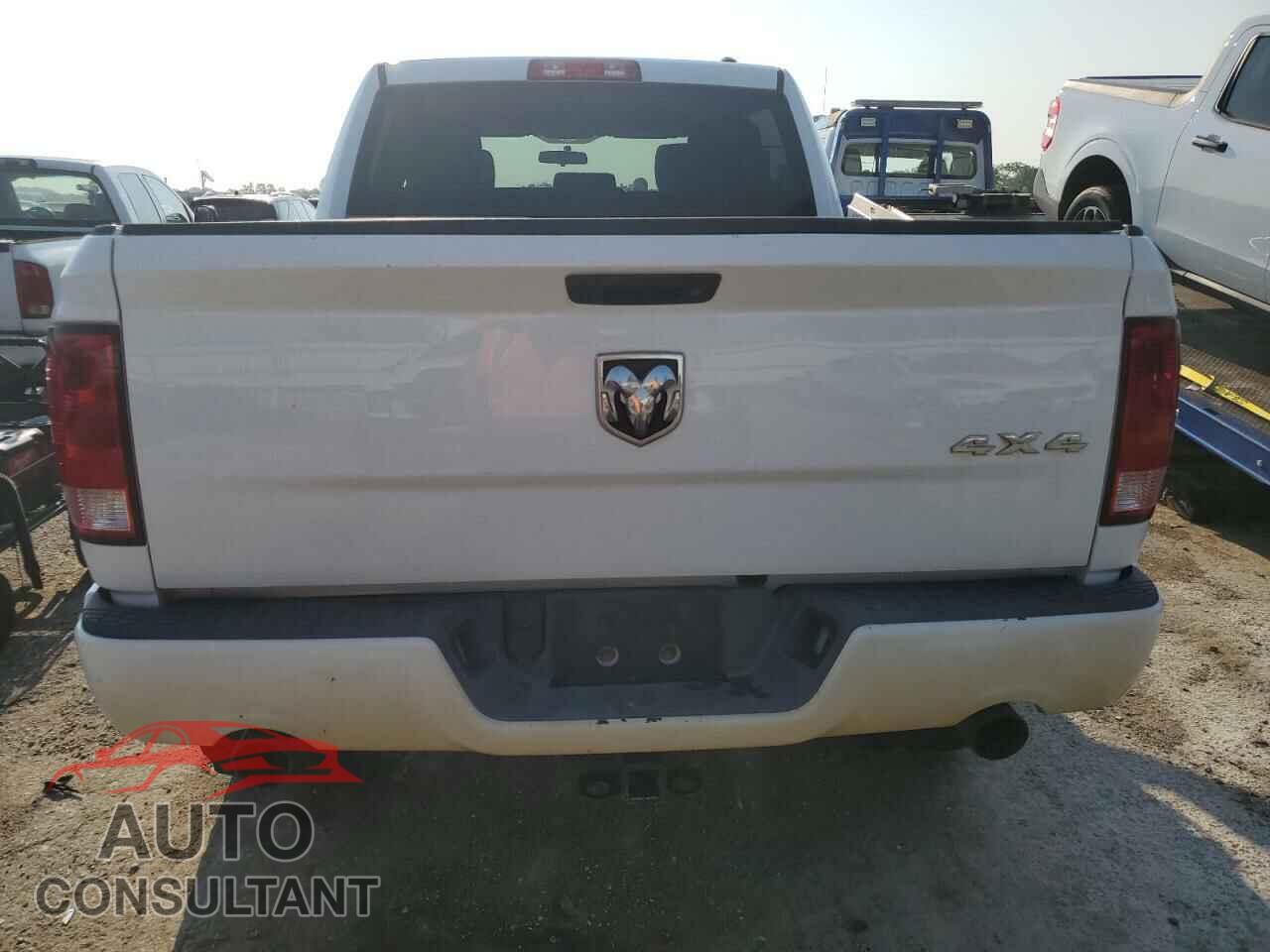 DODGE RAM 1500 2012 - 1C6RD7KTXCS282465