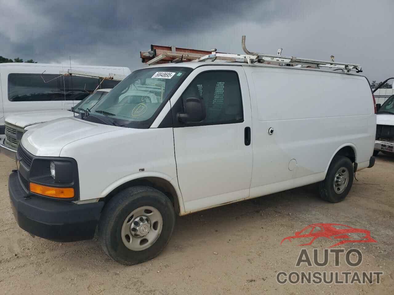 CHEVROLET EXPRESS 2015 - 1GCWGFCF4F1230815