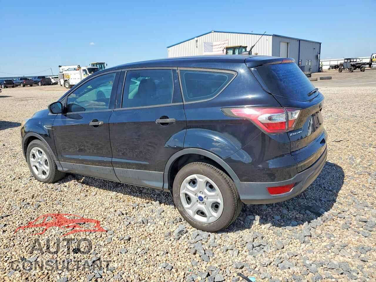 FORD ESCAPE 2017 - 1FMCU0F79HUB01754