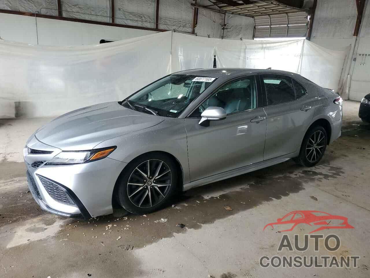 TOYOTA CAMRY 2021 - 4T1G11AK3MU477002