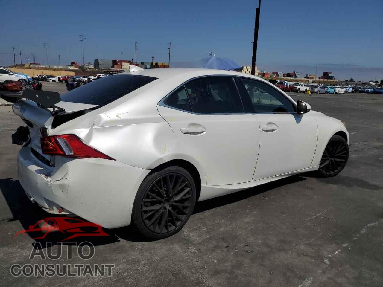 LEXUS IS 2014 - JTHBF1D29E5024377