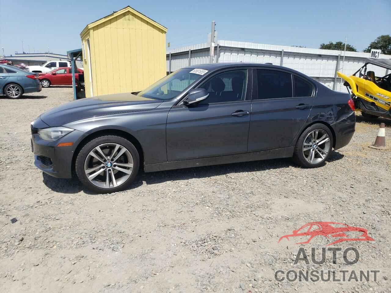 BMW 3 SERIES 2013 - WBA3C1G59DNR46373