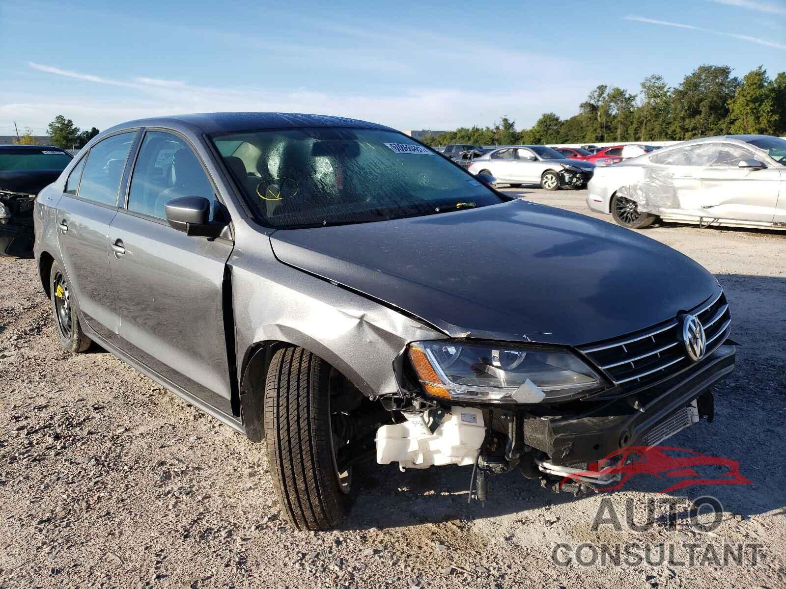 VOLKSWAGEN JETTA 2018 - 3VW2B7AJ5JM251787