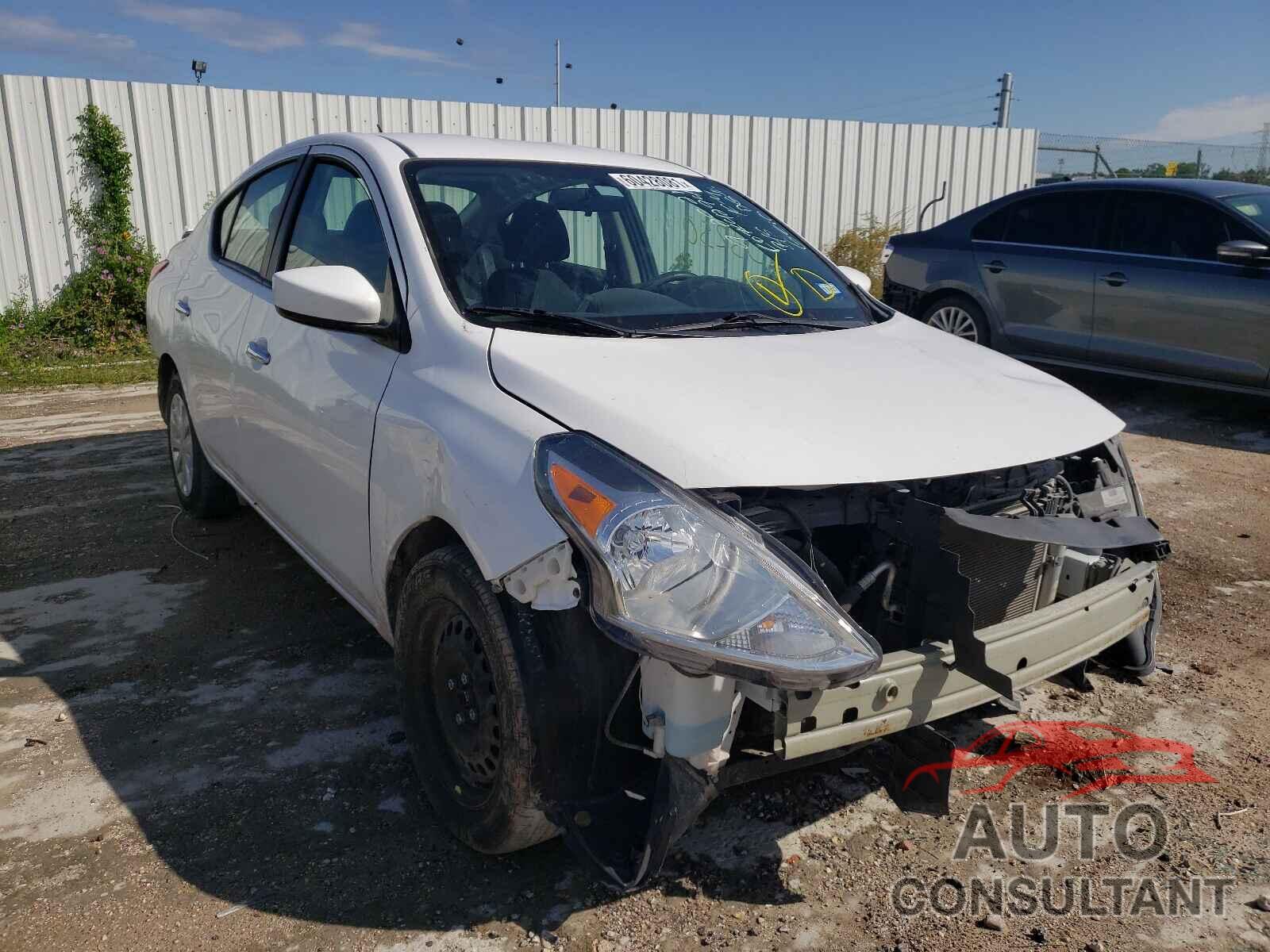 NISSAN VERSA 2019 - 3N1CN7AP0KL850223