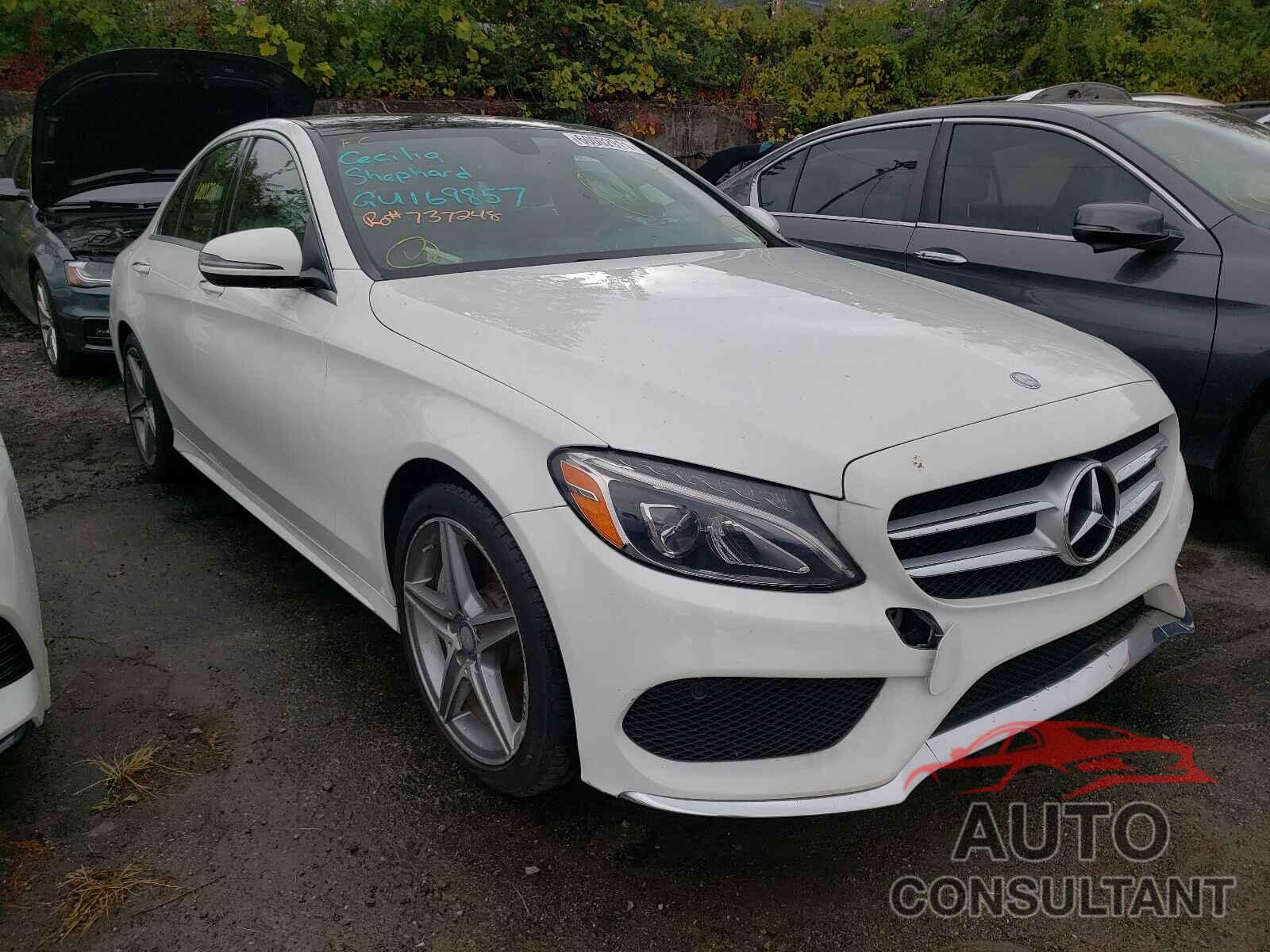 MERCEDES-BENZ C-CLASS 2016 - 55SWF4JB1GU169857