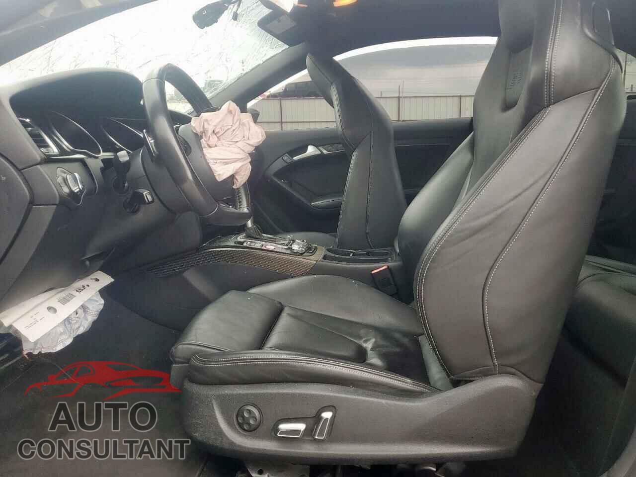 AUDI S5/RS5 2014 - WAUCGAFR8EA009161