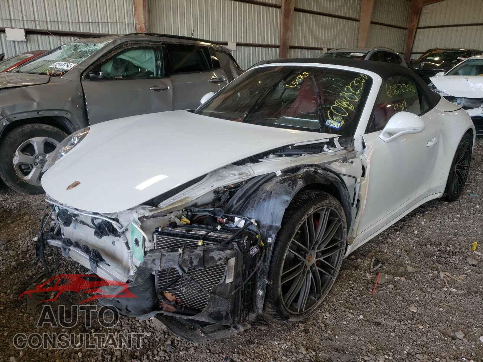 PORSCHE 911 2017 - WP0CB2A93HS155769