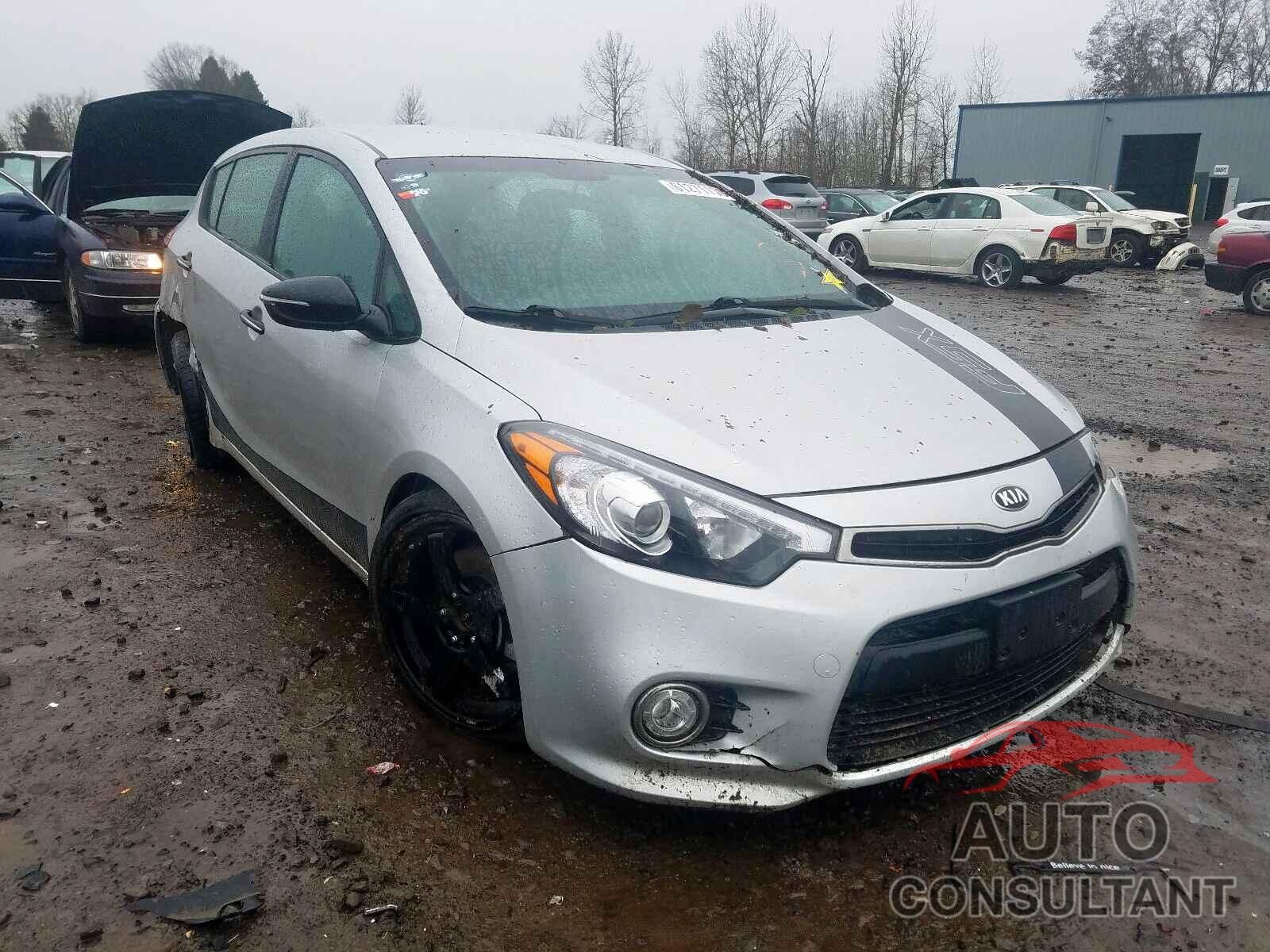 KIA FORTE 2016 - KNAFZ5A36G5619945