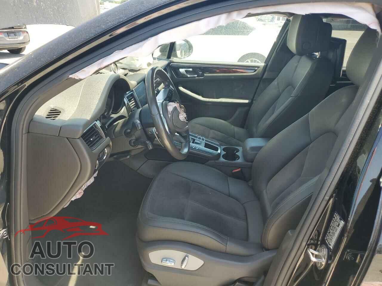 PORSCHE MACAN 2018 - WP1AA2A51JLB11159