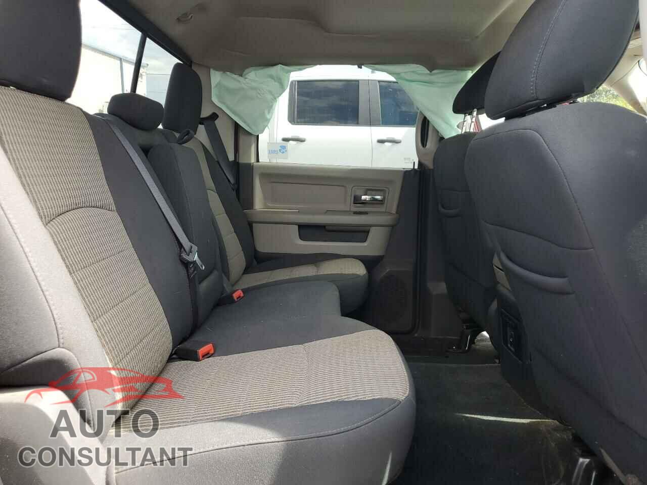 DODGE RAM 1500 2012 - 1C6RD6LT3CS182586