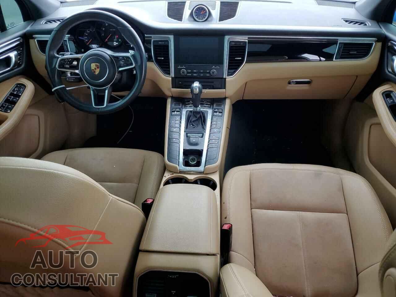 PORSCHE MACAN 2017 - WP1AA2A51HLB04903