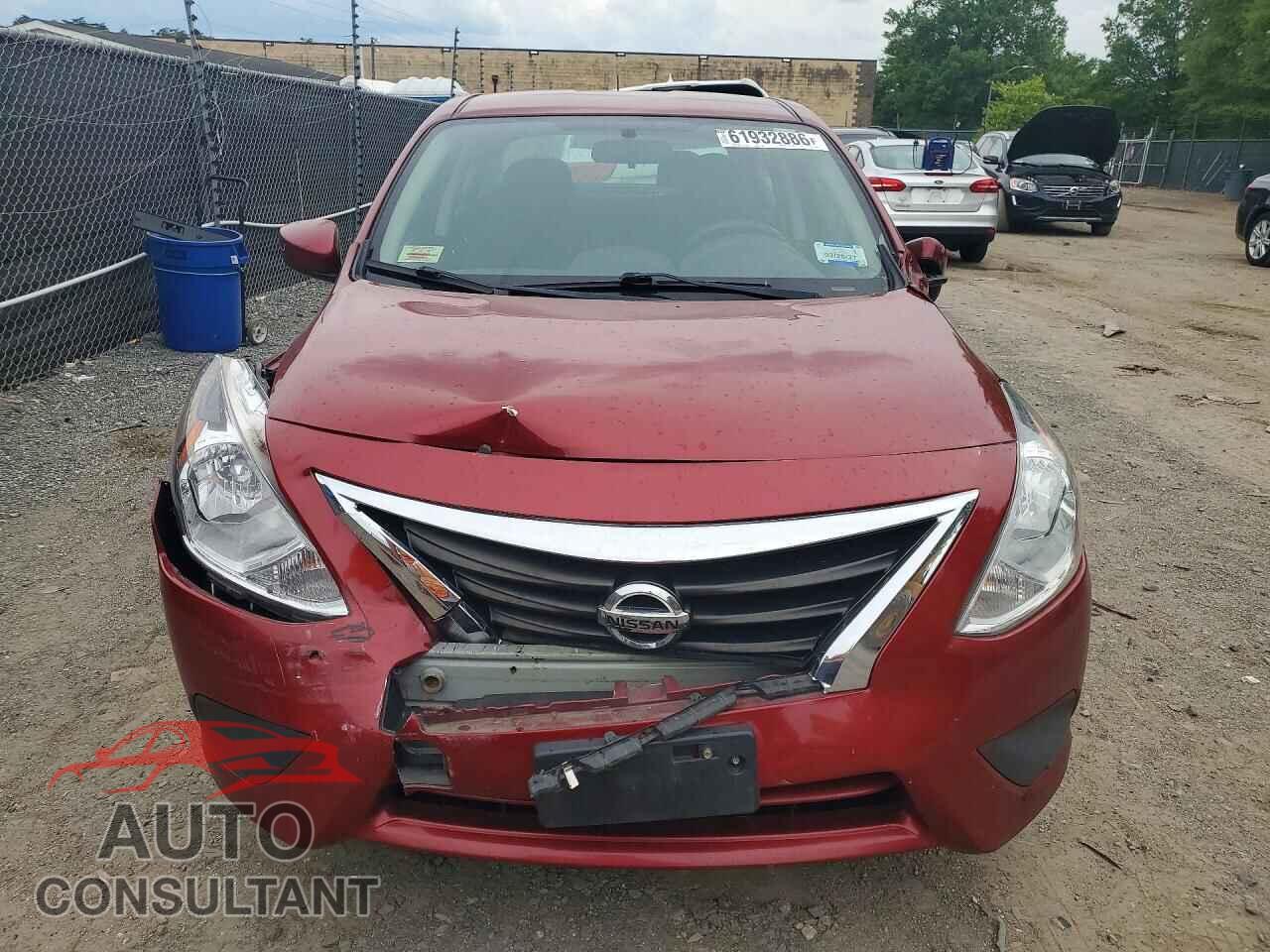 NISSAN VERSA 2019 - 3N1CN7AP3KL879022