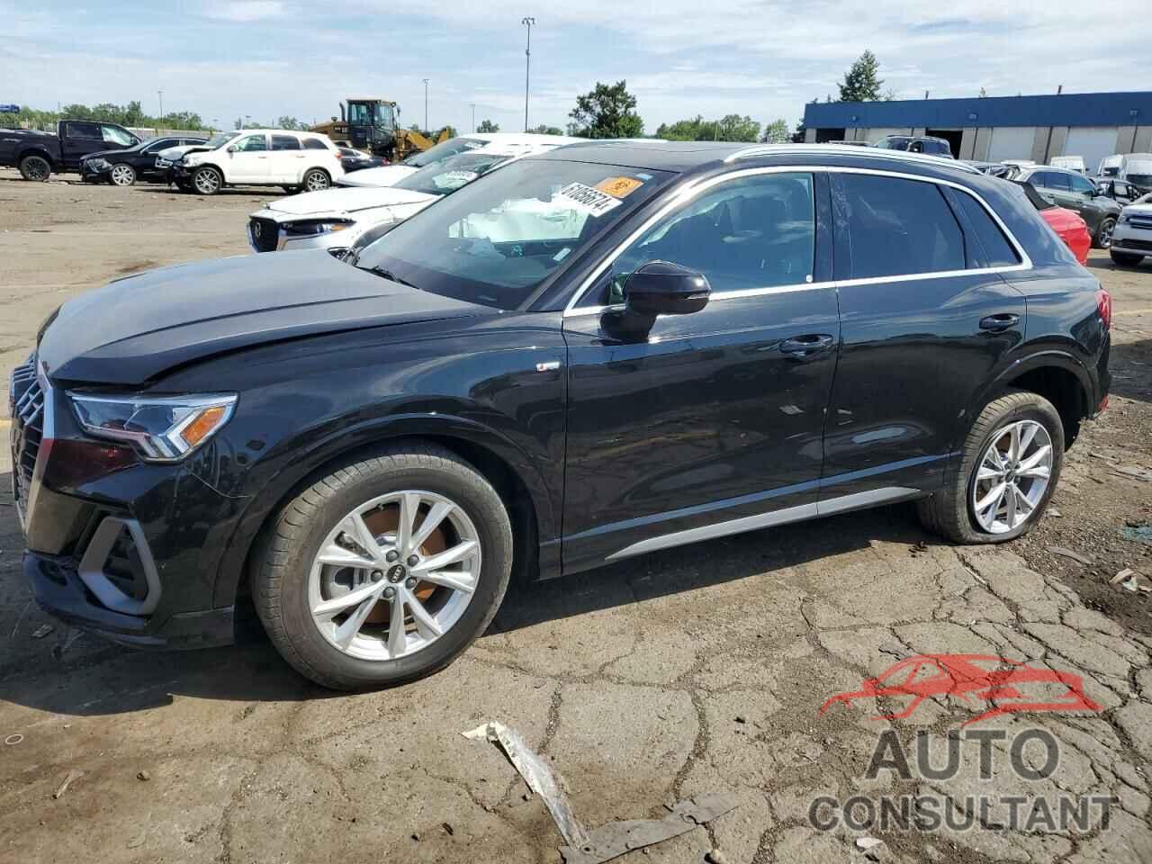 AUDI Q3 2023 - WA1DECF38P1086792