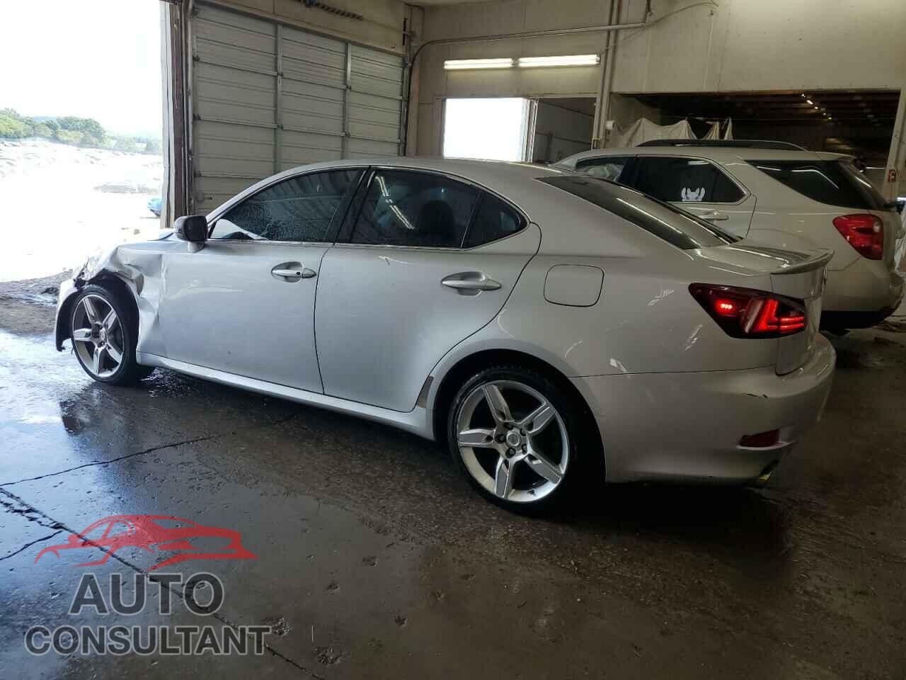 LEXUS IS 2011 - JTHCE5C24B5000693