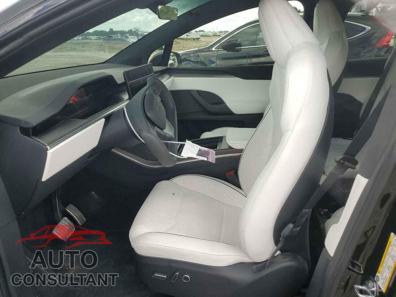 TESLA MODEL X 2023 - 7SAXCBE62PF376387