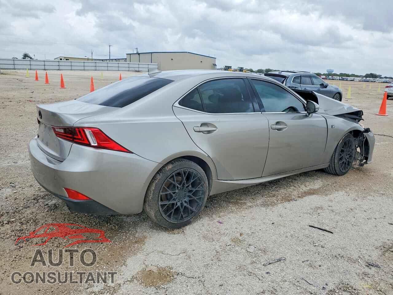 LEXUS IS 2015 - JTHBF1D22F5049946
