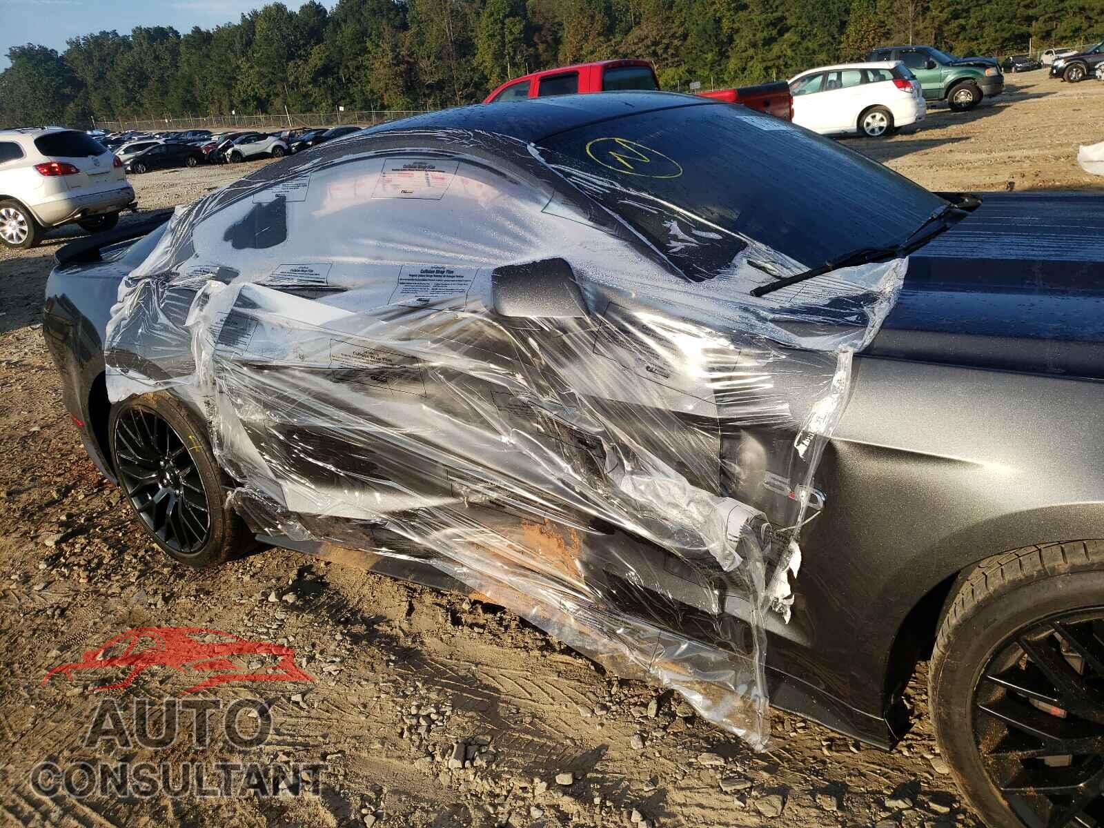 FORD MUSTANG 2017 - 1FA6P8CF8H5255570