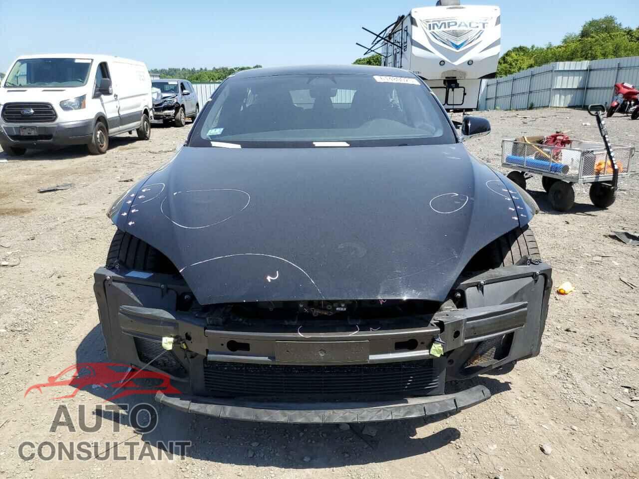 TESLA MODEL S 2021 - 5YJSA1E29MF417453
