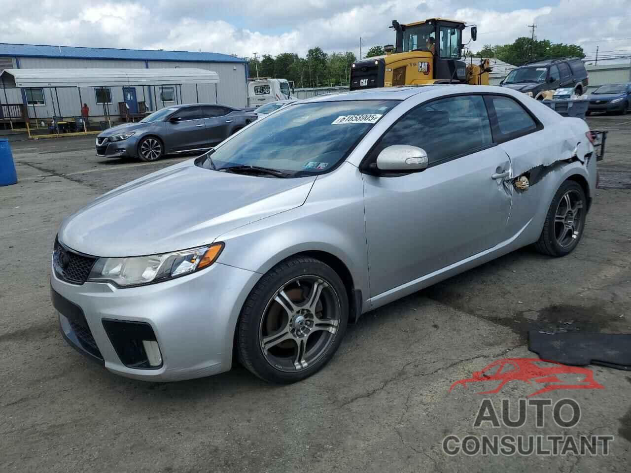 KIA FORTE 2010 - KNAFW6A31A5118483