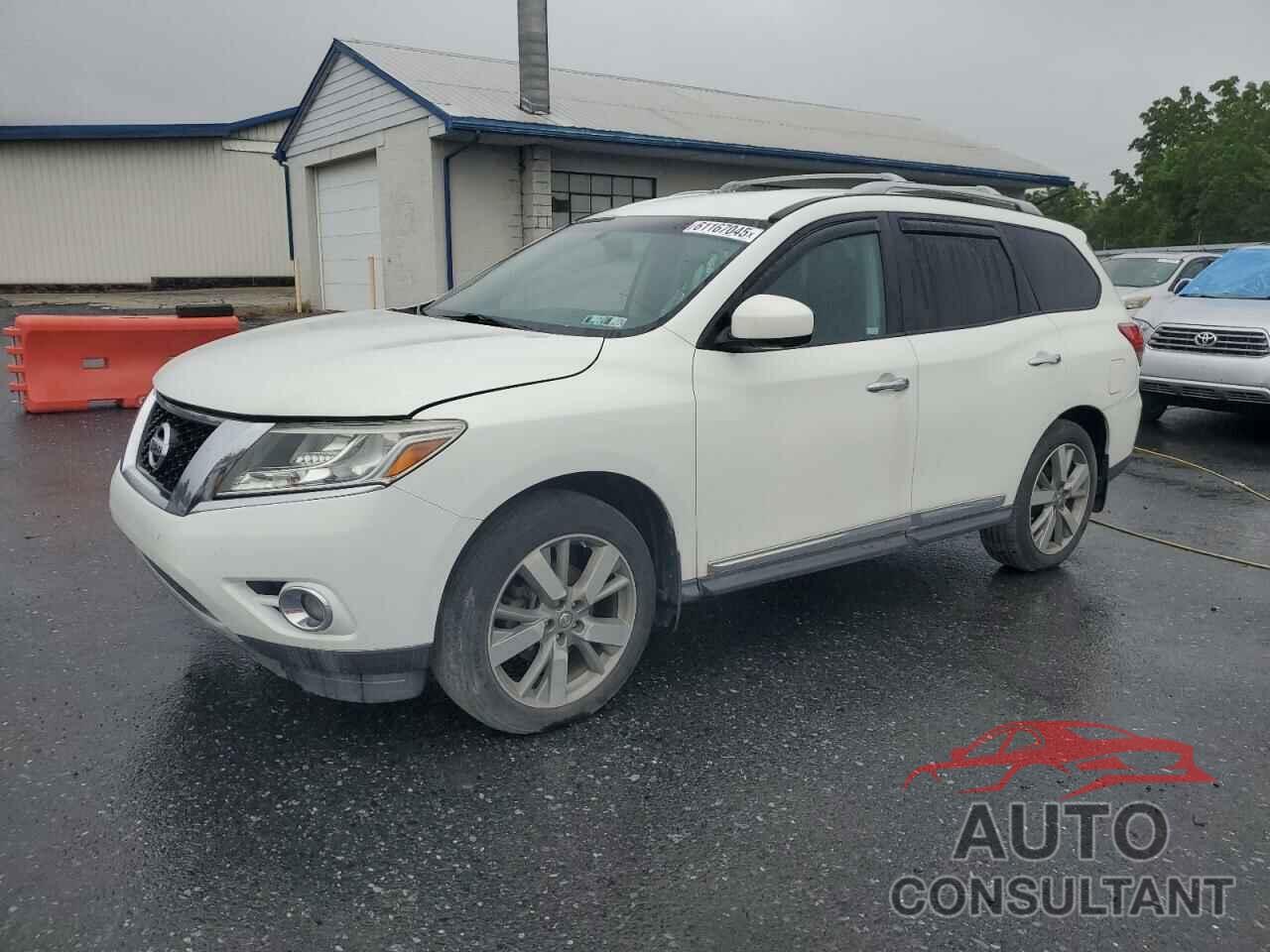 NISSAN PATHFINDER 2013 - 5N1AR2MM7DC657378