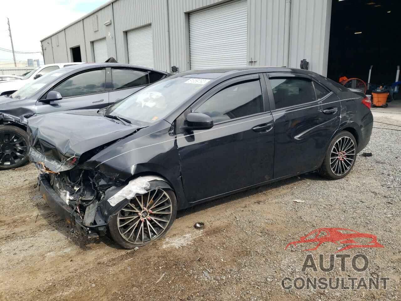 TOYOTA COROLLA 2018 - 5YFBURHEXJP786236
