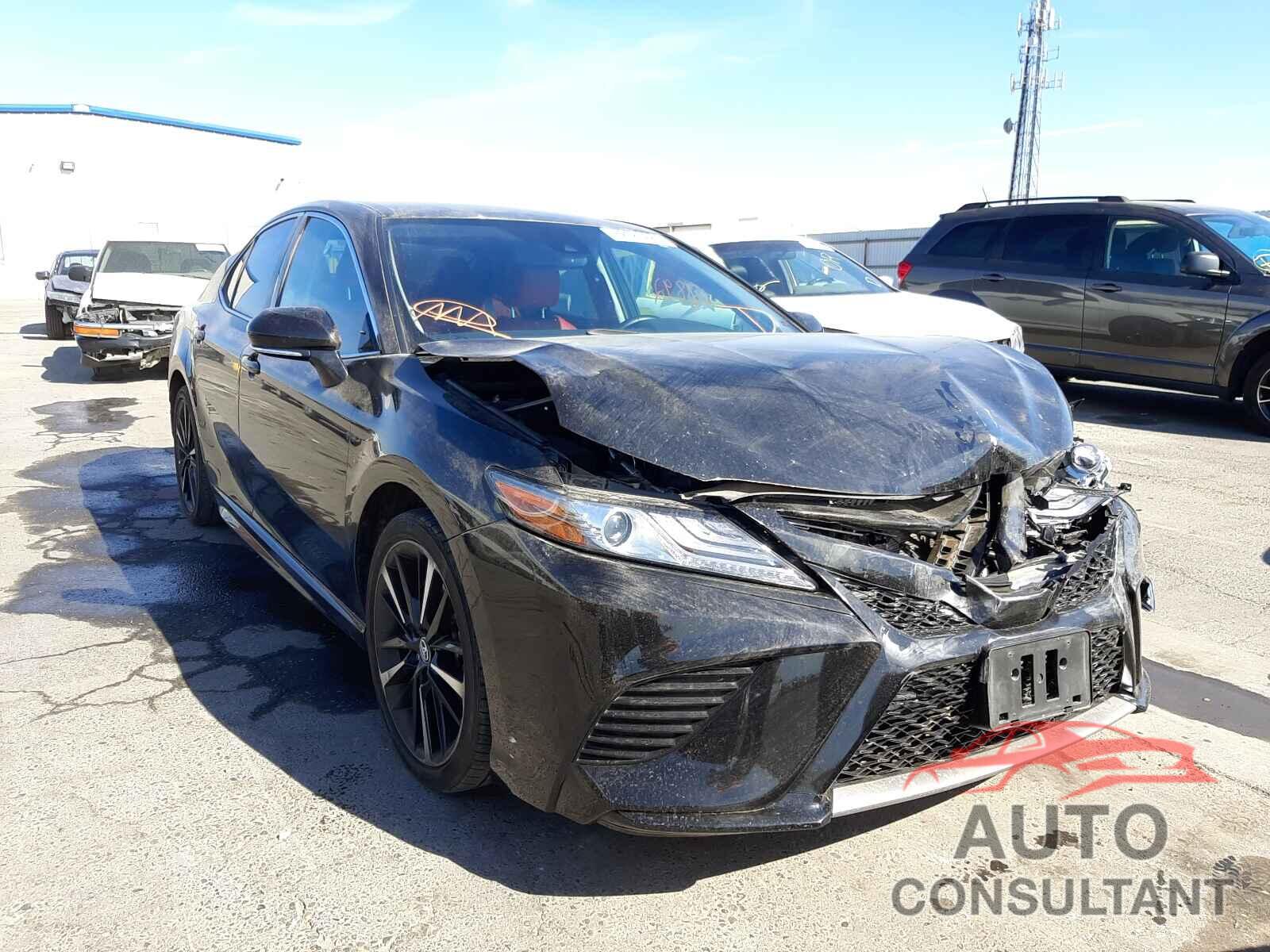 TOYOTA CAMRY 2019 - 4T1B61HK0KU300504
