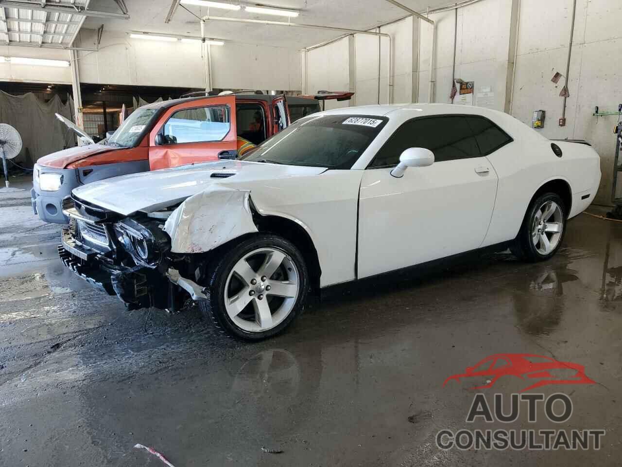 DODGE CHALLENGER 2014 - 2C3CDYAG8EH258219