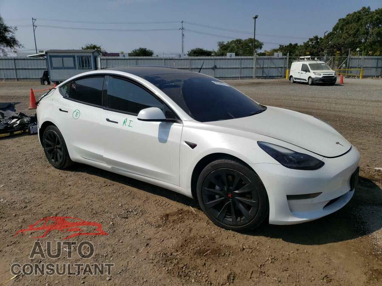 TESLA MODEL 3 2021 - 5YJ3E1EA4MF017882