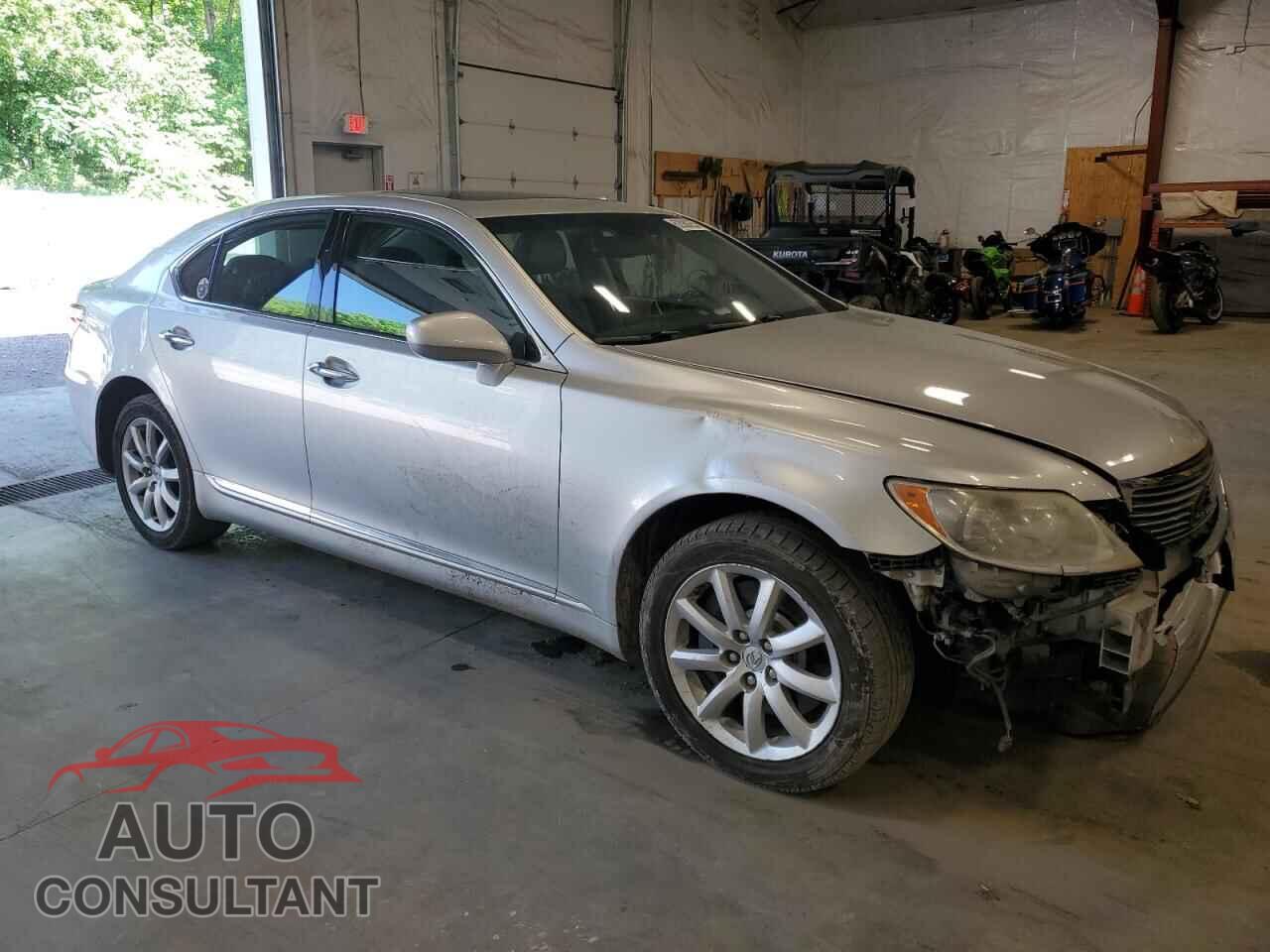 LEXUS LS460 2009 - JTHCL46F695003734