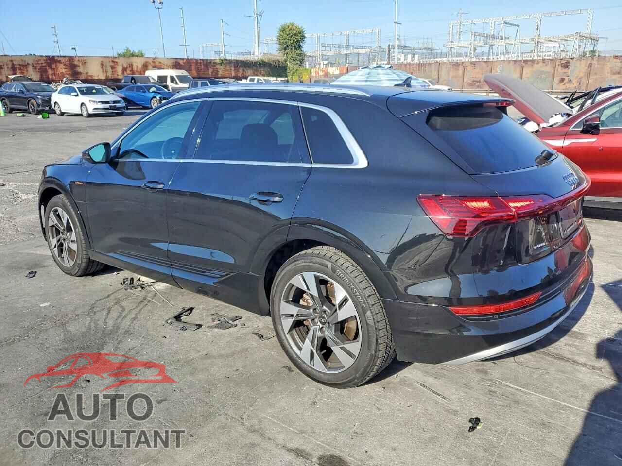 AUDI E-TRON 2022 - WA1AAAGE0NB020148