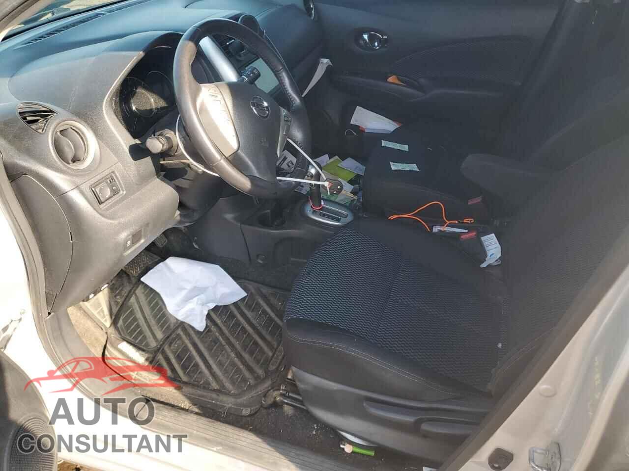 NISSAN VERSA 2019 - 3N1CE2CP3KL355000