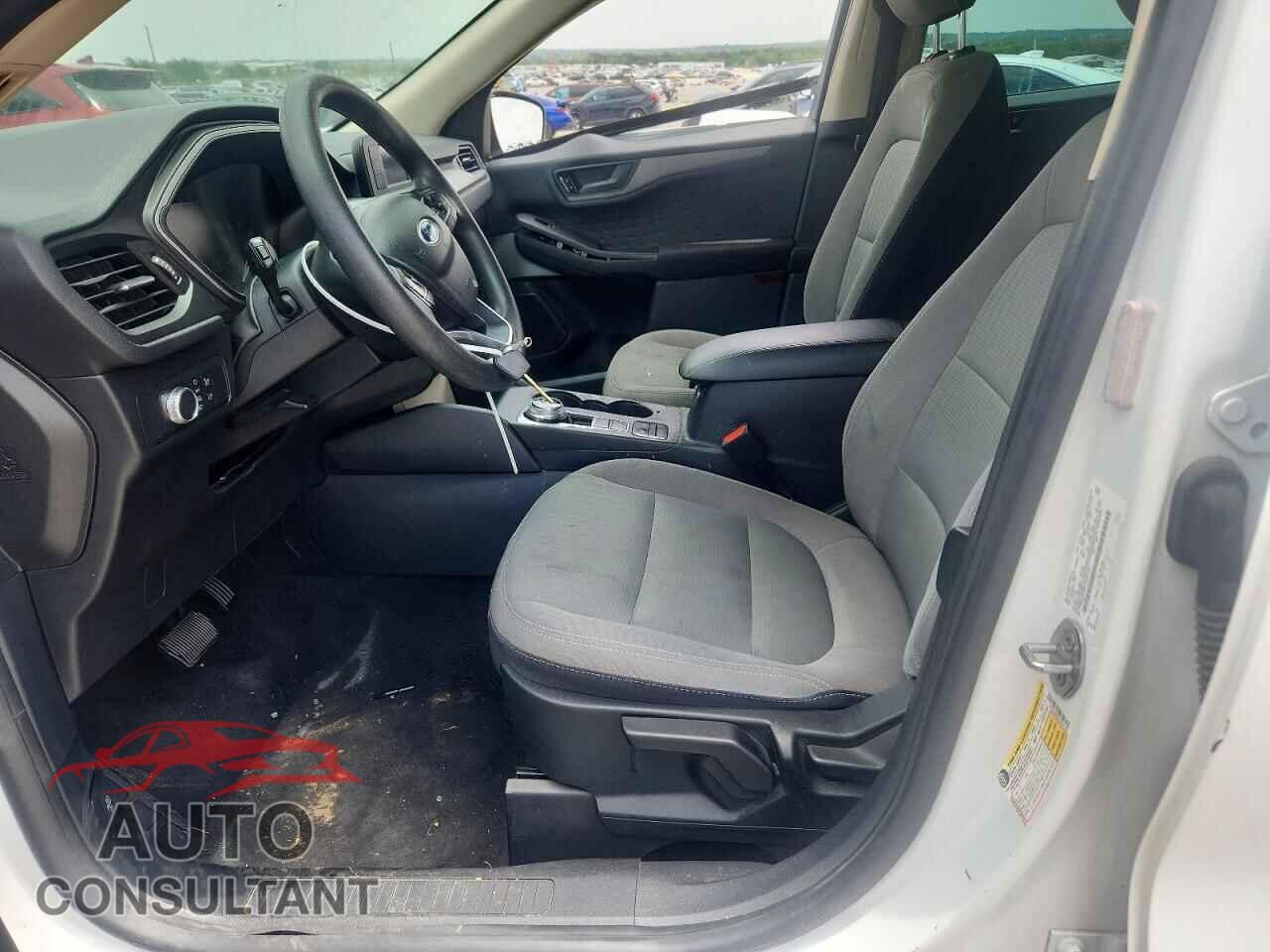 FORD ESCAPE 2020 - 1FMCU0F64LUA47120