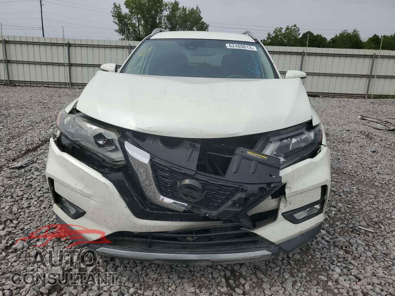 NISSAN ROGUE 2017 - 5N1AT2MT3HC816251