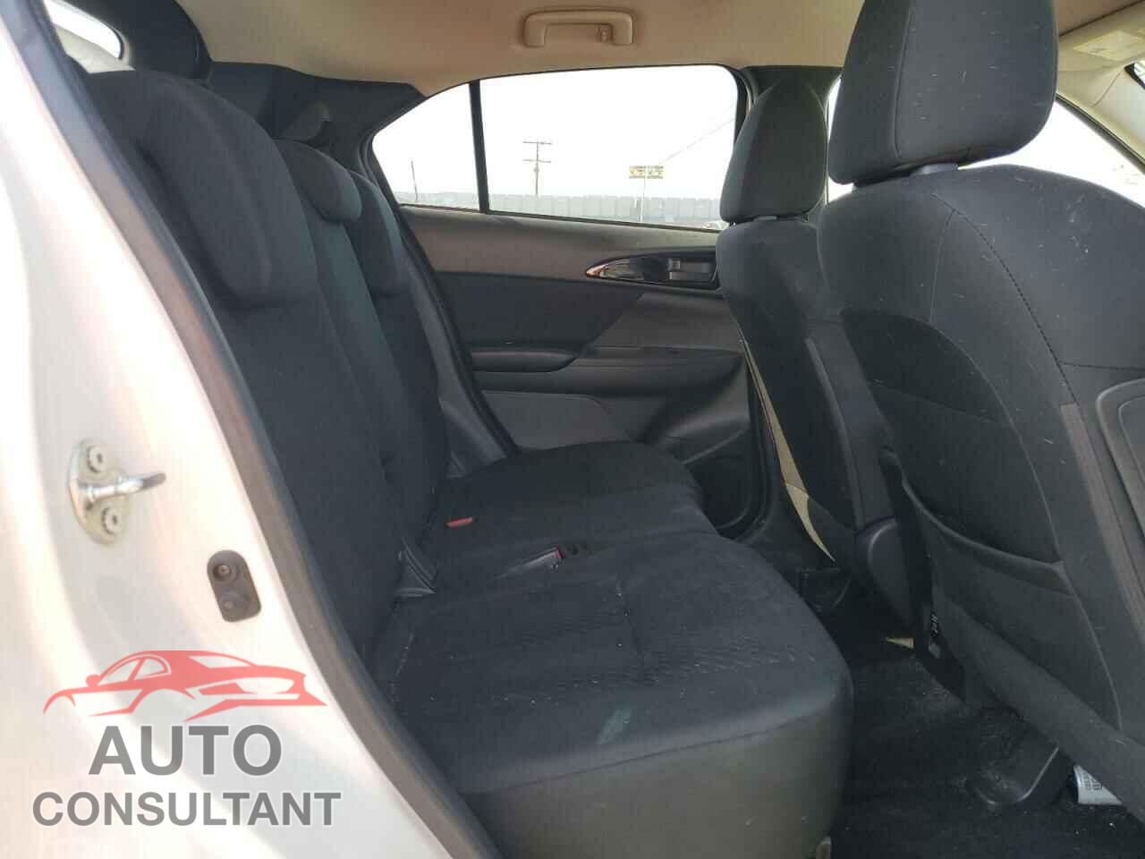 MITSUBISHI ECLIPSE 2019 - JA4AT3AA5KZ000573