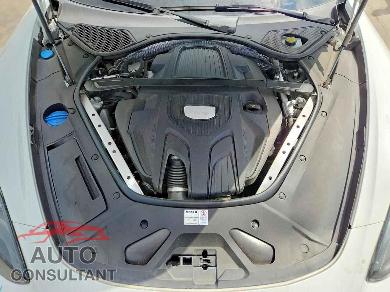 PORSCHE PANAMERA 2019 - WP0AA2A7XKL100178