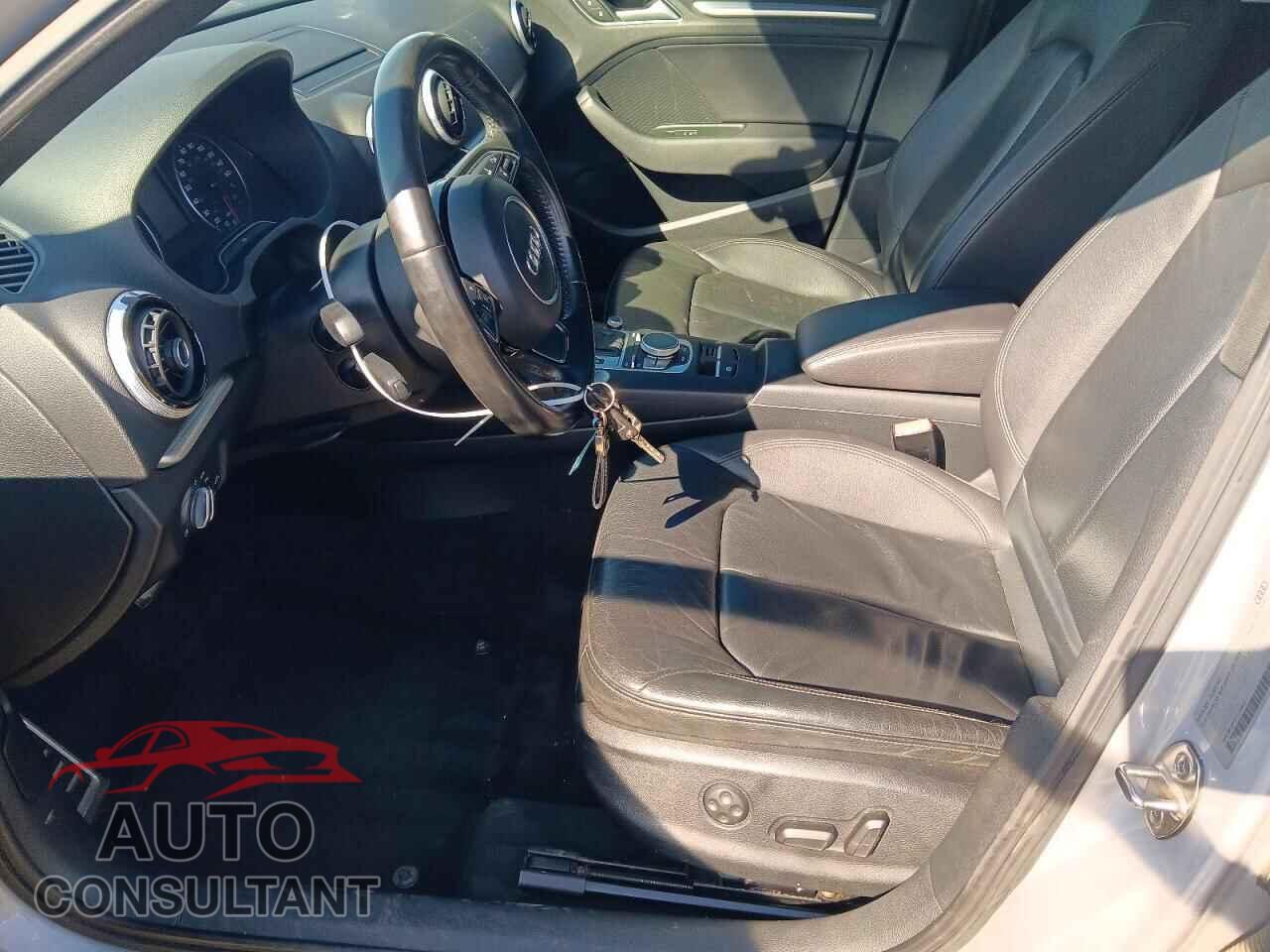 AUDI A3 2015 - WAUBFGFF9F1070544