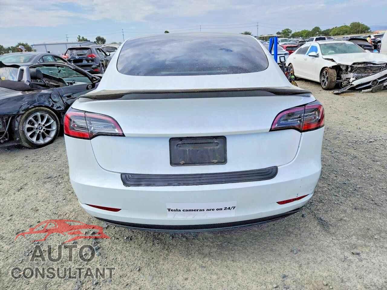 TESLA MODEL 3 2023 - 5YJ3E1EA6PF565211