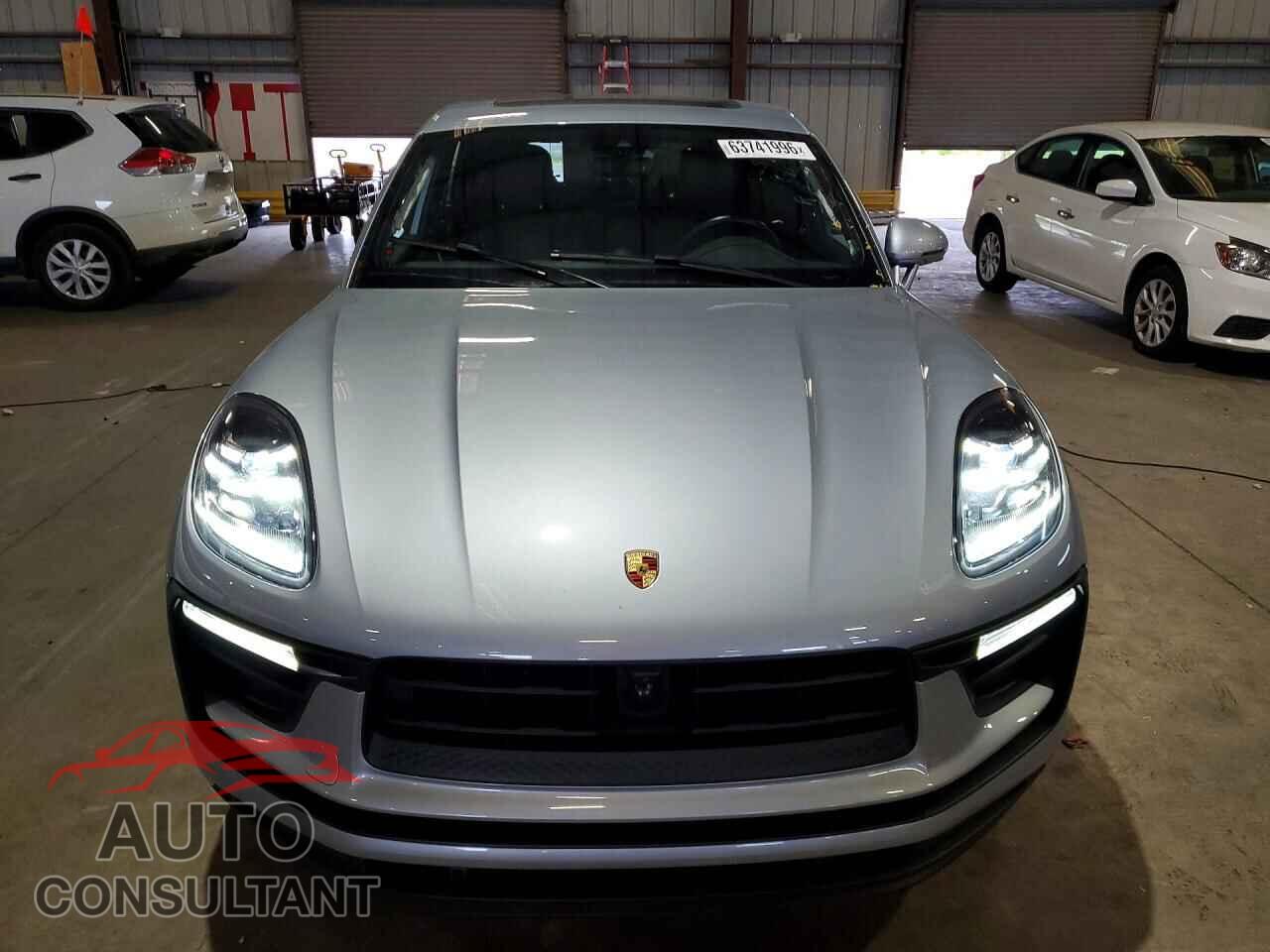 PORSCHE MACAN 2024 - WP1AA2A51RLB00206