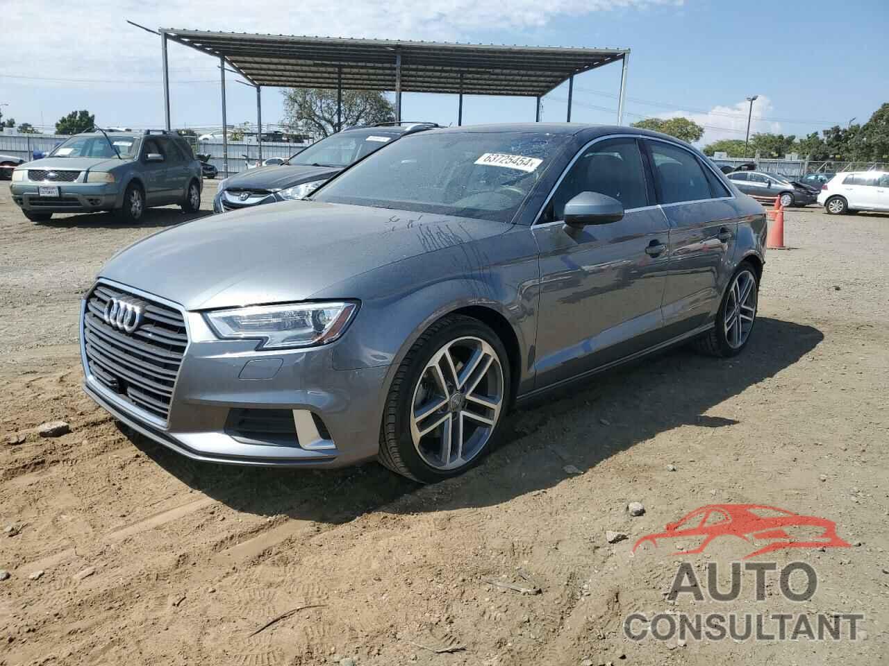 AUDI A3 2019 - WAUAUGFF2KA073698