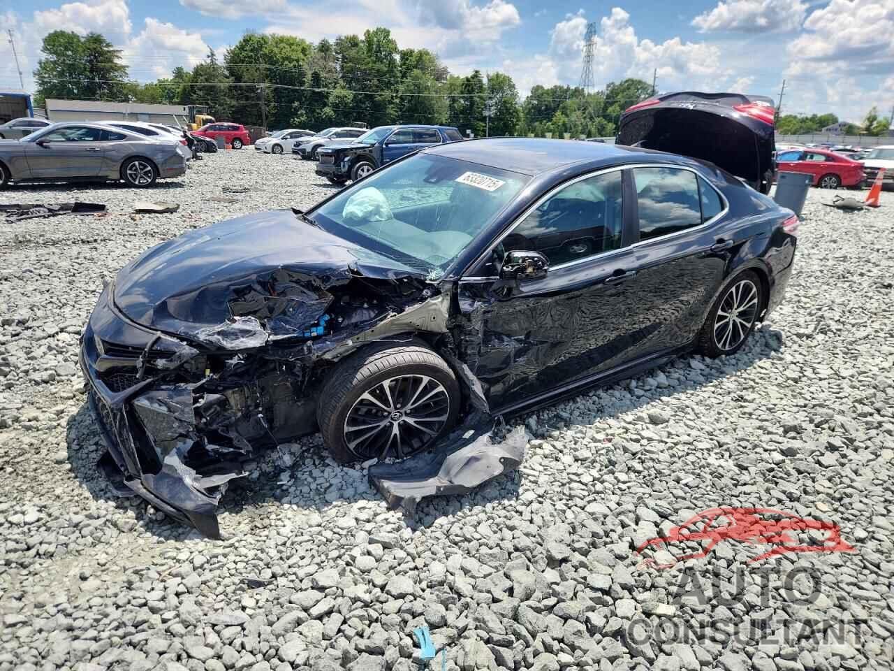TOYOTA CAMRY 2020 - 4T1G11AK5LU906753