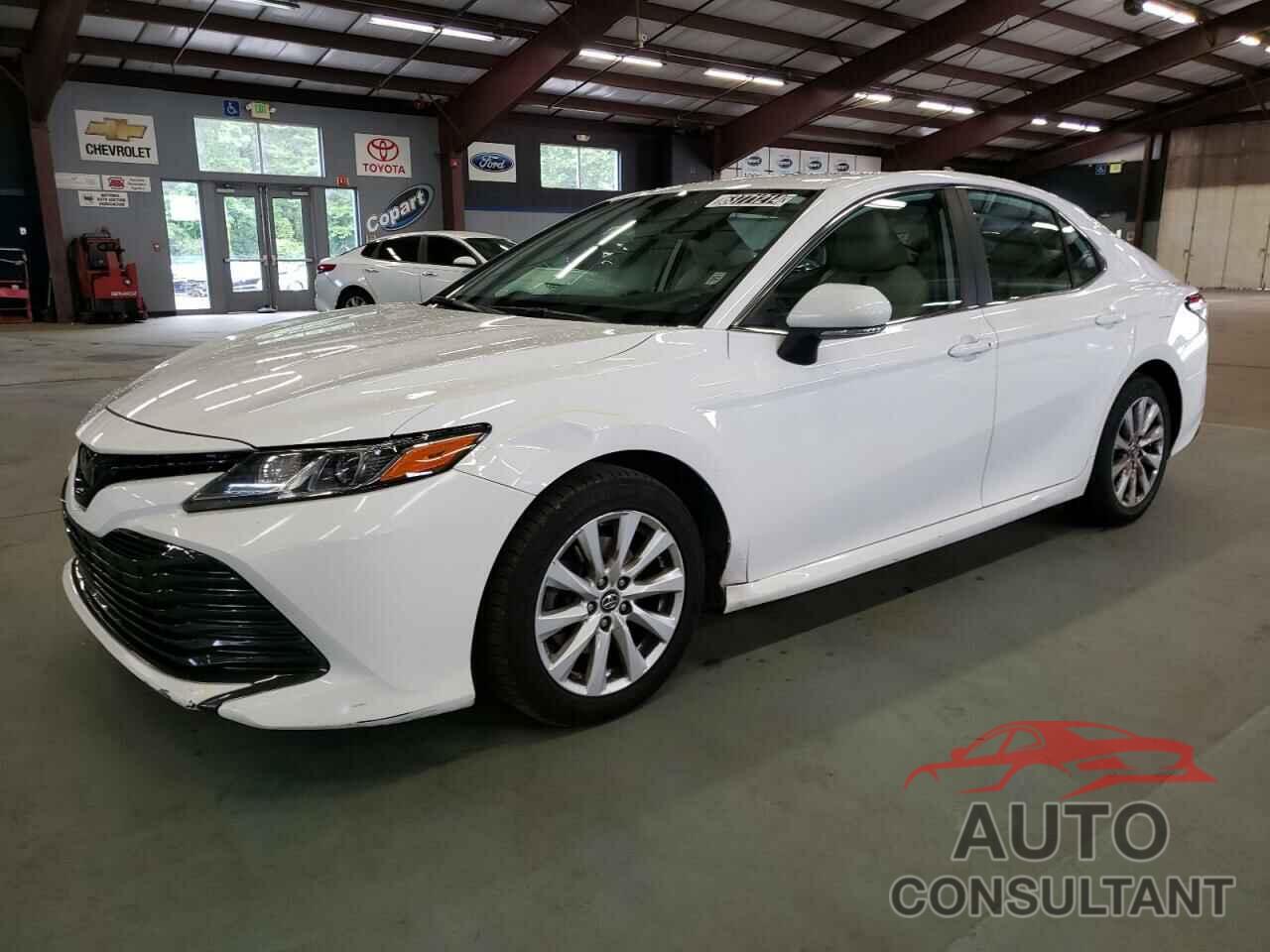 TOYOTA CAMRY 2019 - 4T1B11HK1KU808687