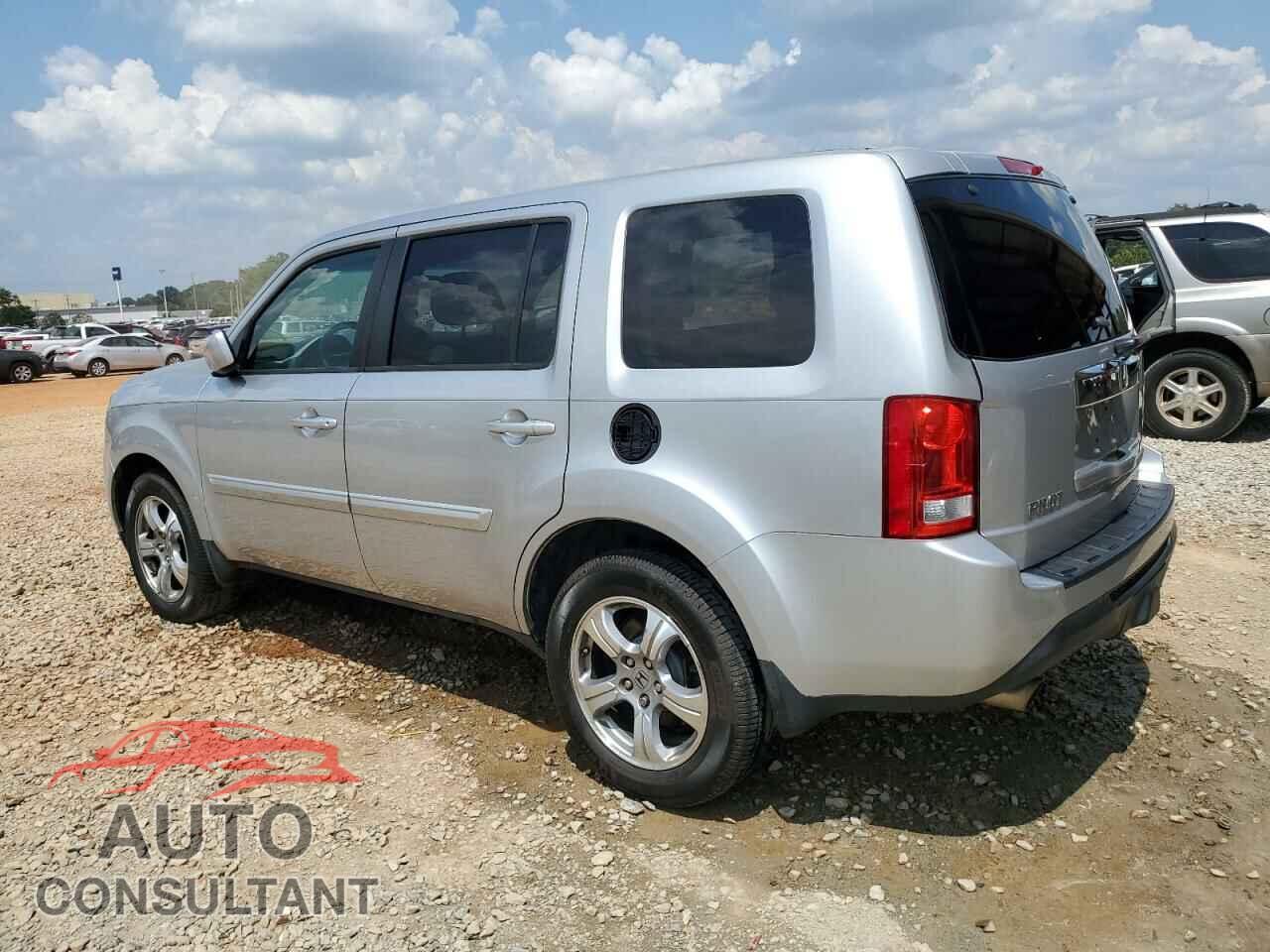 HONDA PILOT 2013 - 5FNYF3H40DB019035