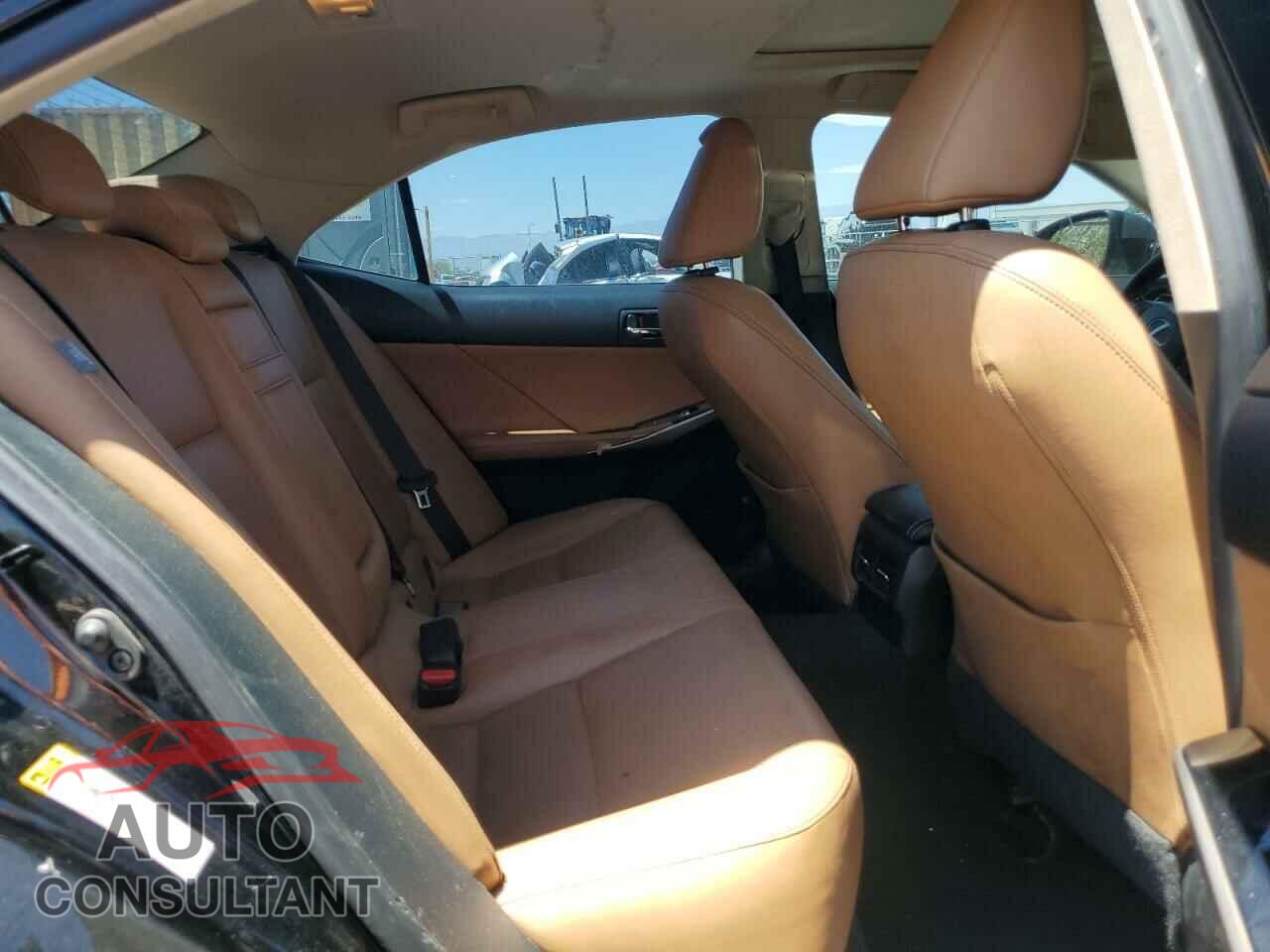 LEXUS IS 2015 - JTHBF1D20F5054966