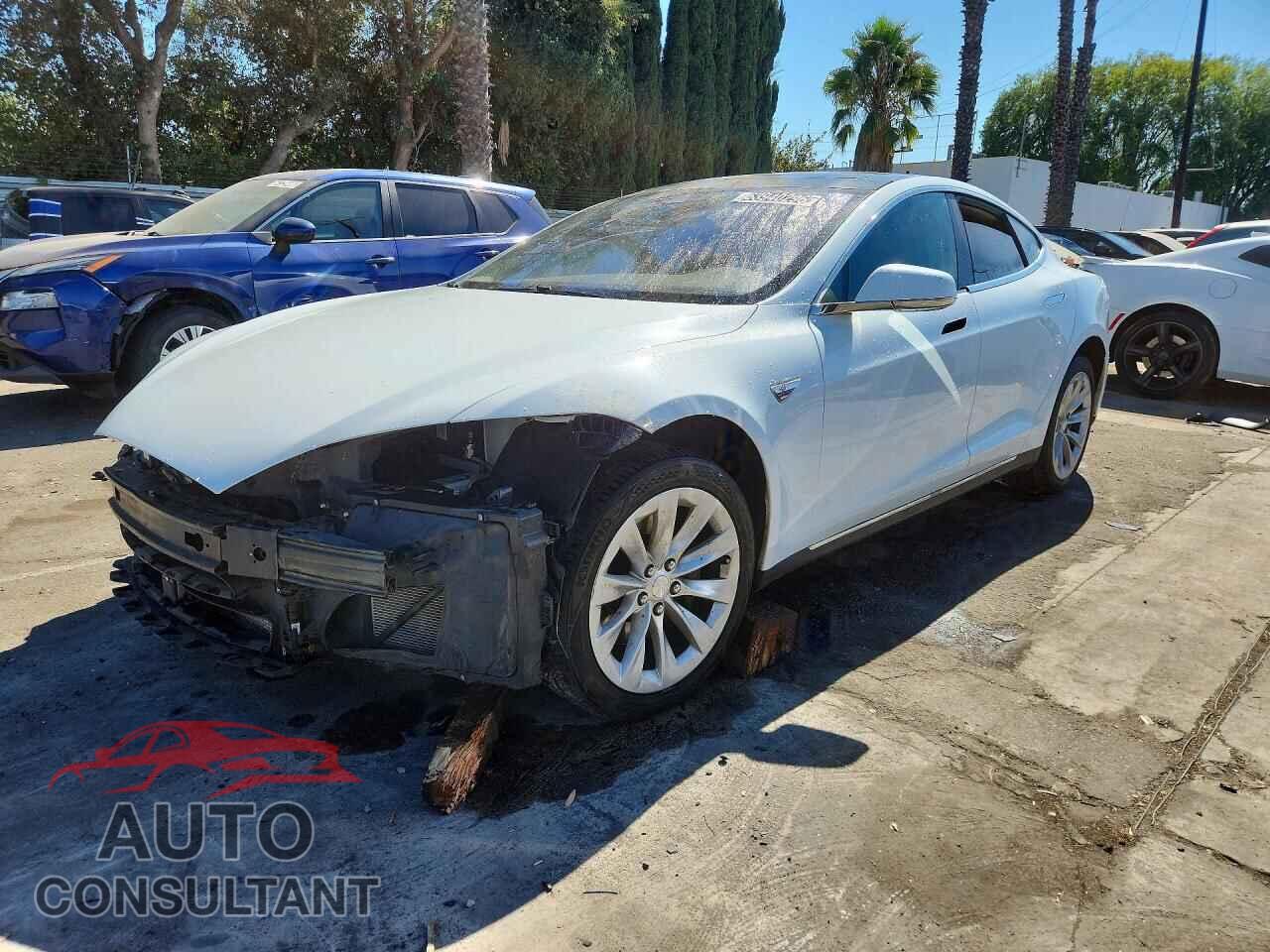 TESLA MODEL S 2016 - 5YJSA1E28GF134885