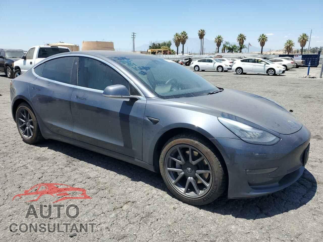 TESLA MODEL 3 2018 - 5YJ3E1EA6JF168864