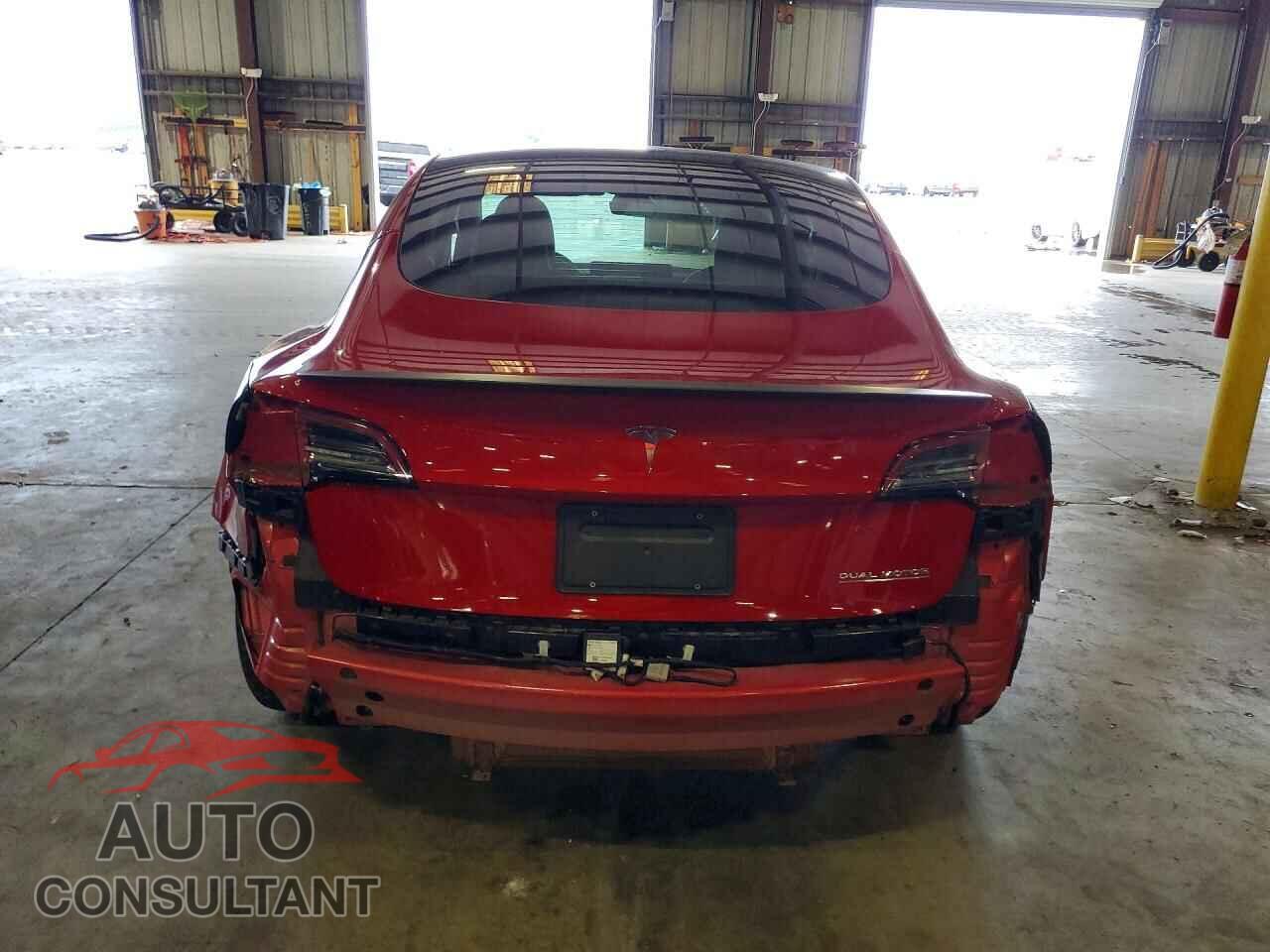TESLA MODEL 3 2022 - 5YJ3E1EC2NF262411