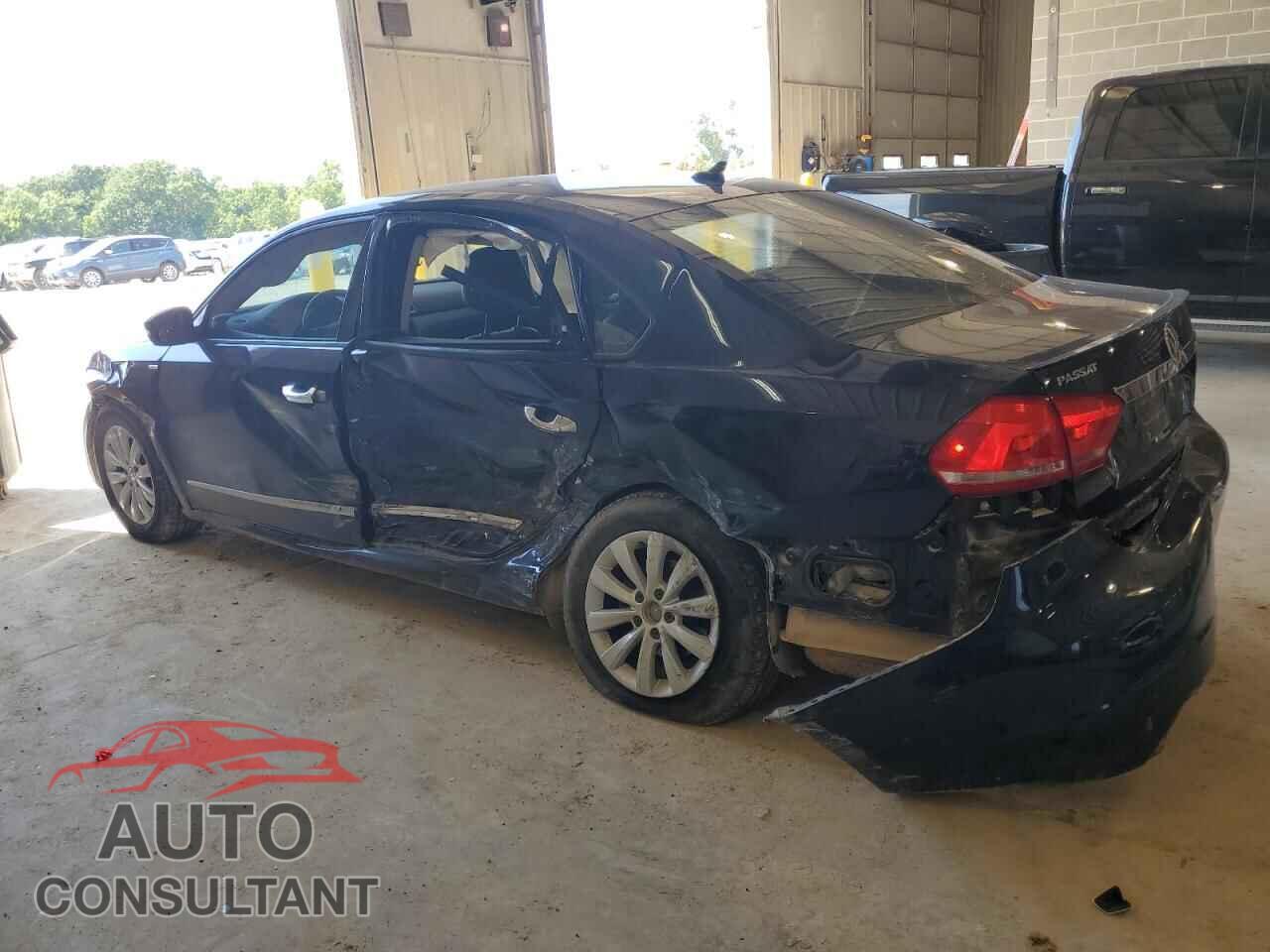 VOLKSWAGEN PASSAT 2014 - 1VWAP7A32EC004832