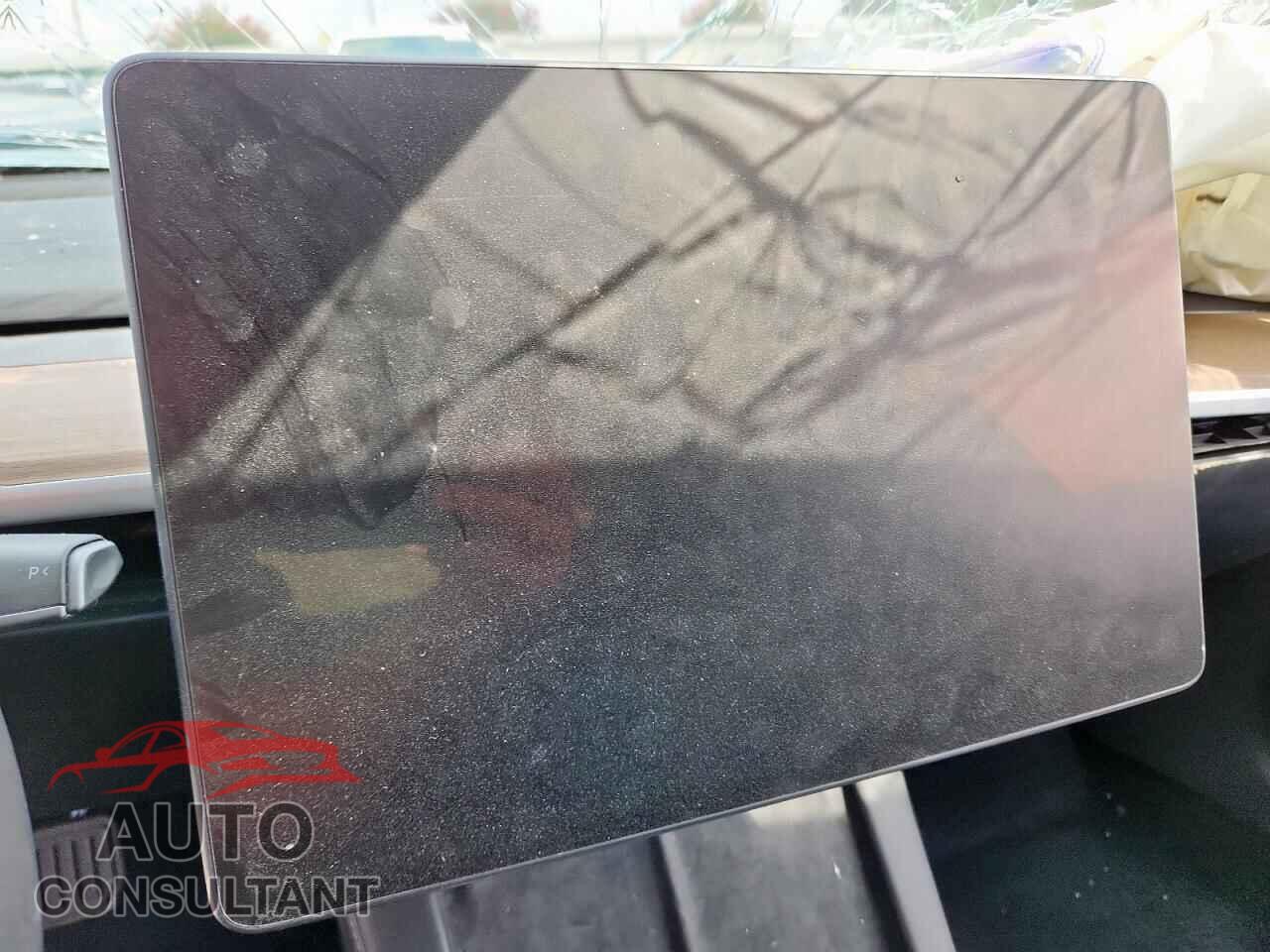TESLA MODEL 3 2023 - 5YJ3E1EA7PF656844