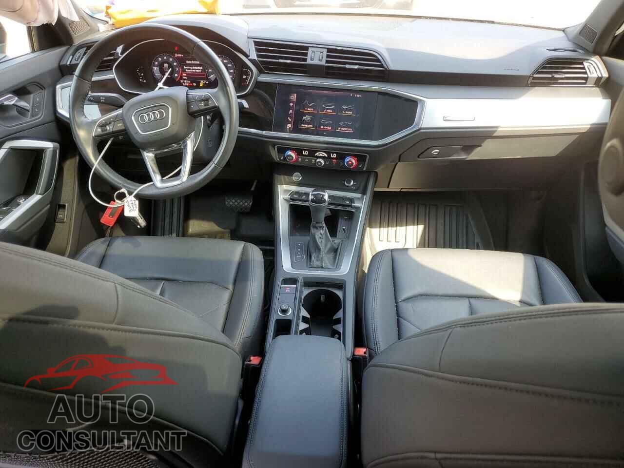 AUDI Q3 2020 - WA1AECF37L1086375