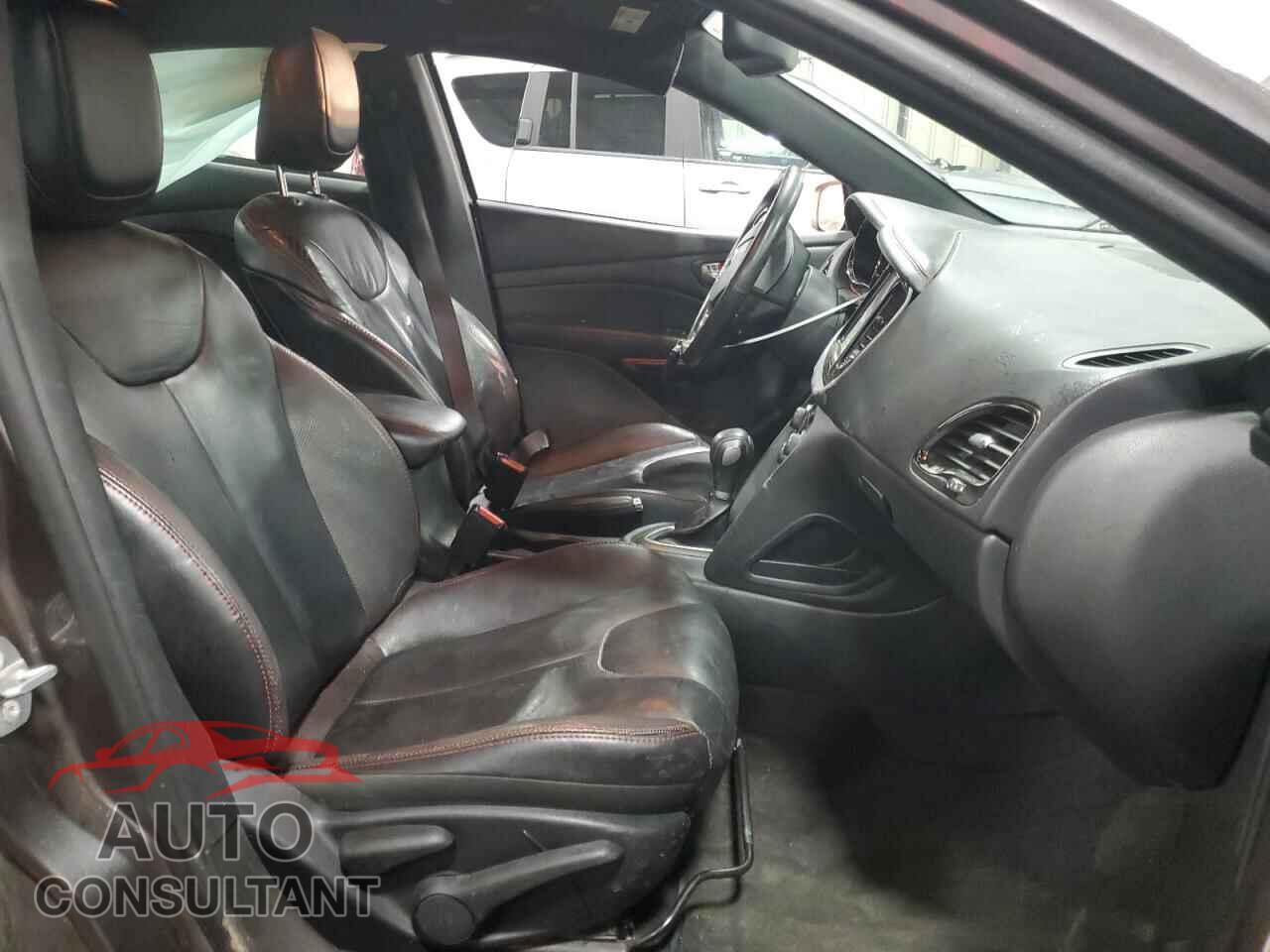 DODGE DART 2015 - 1C3CDFEB4FD414810